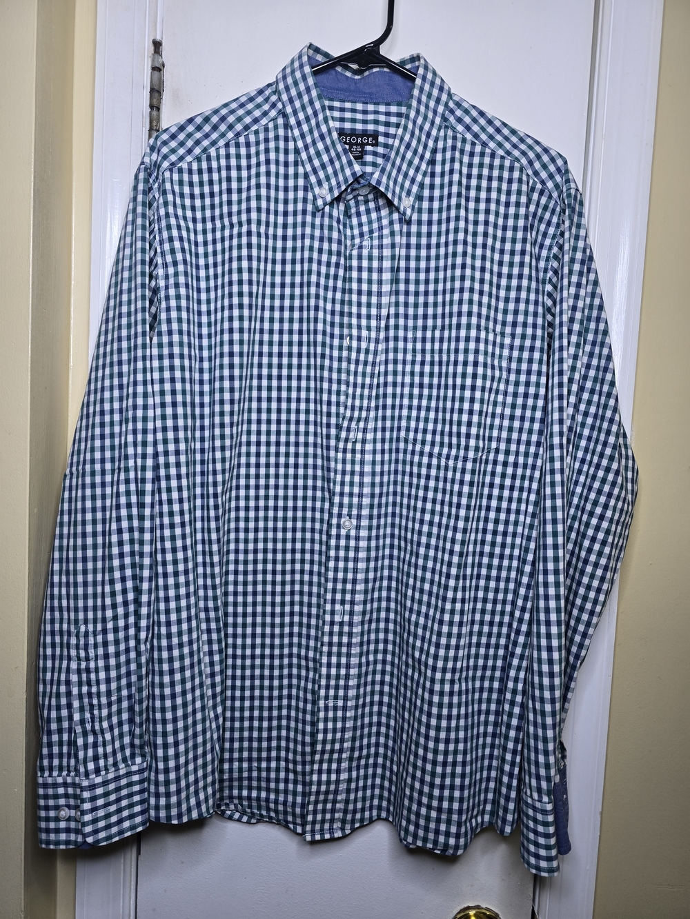 George Men's Blue & White Check Long-Sleeve Dress Shirt